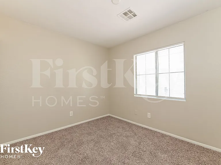 9125 Watermelon Seed Ave — Photo 10