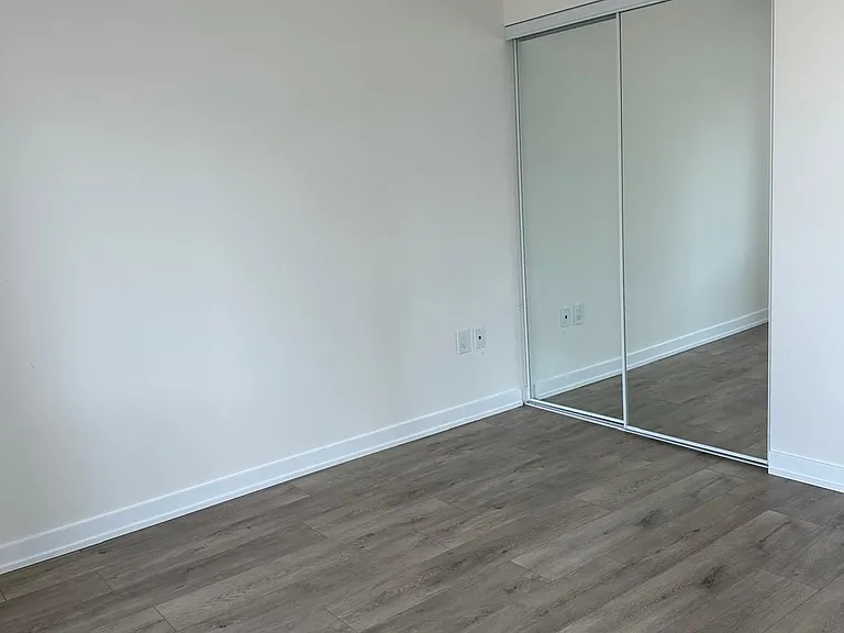 28 Freeland St #2904 — Photo 7