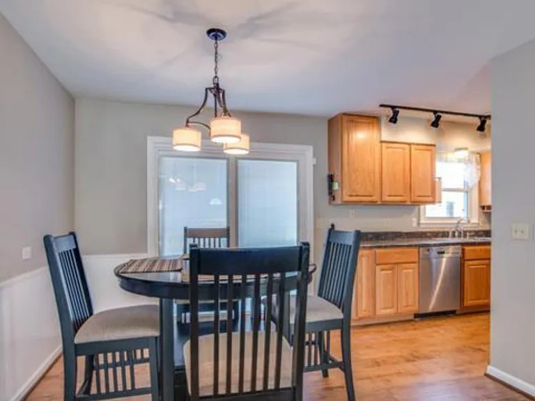 5308 Village Way — Photo 3