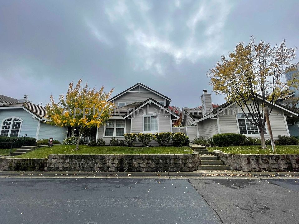 1st image of 316 Baird Dr