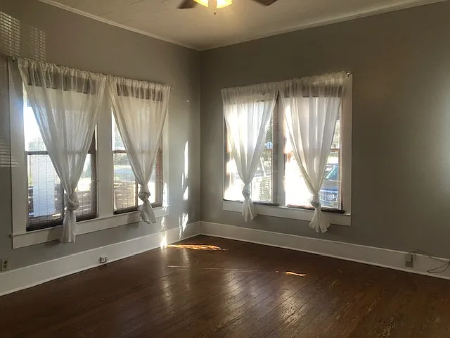 528 Madison St — Photo 17