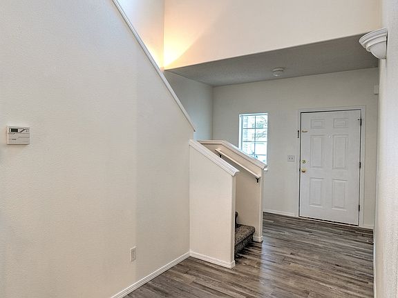 5th image of 7341 NE Shaleen St