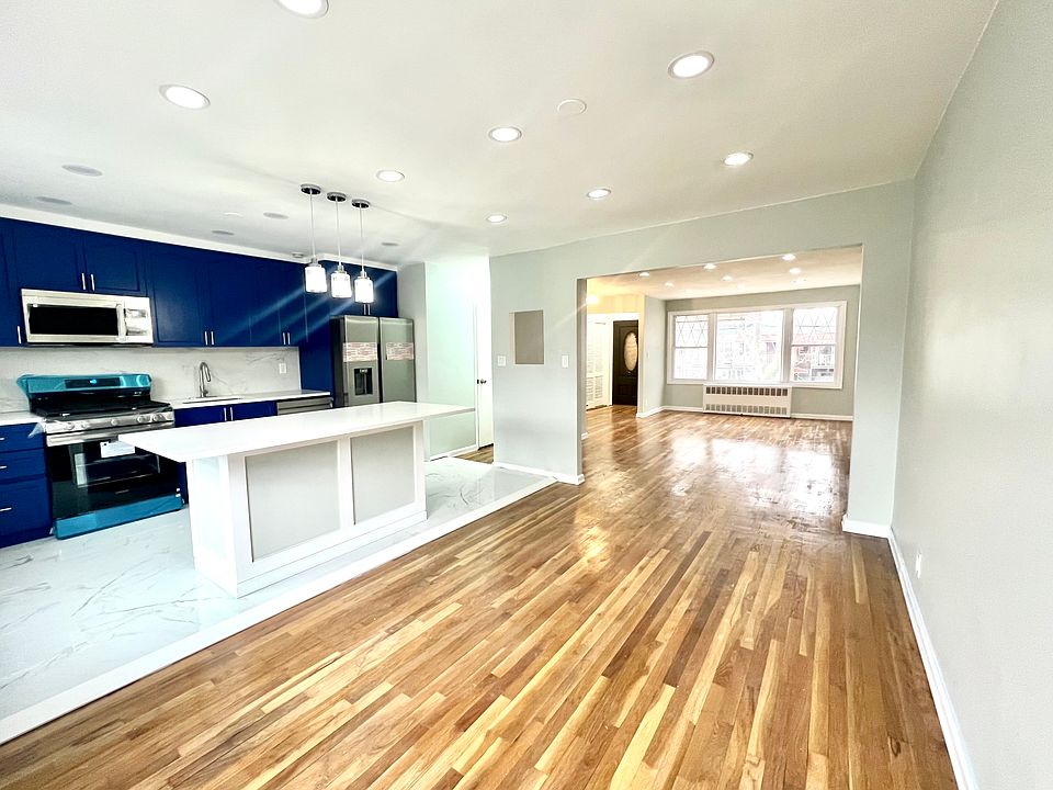 1st image of 1016 E 103rd St Floor 2