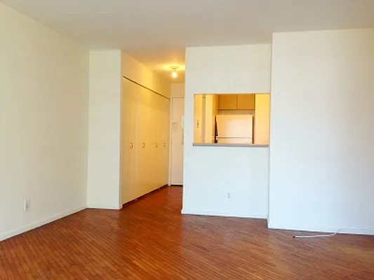 Rented by Citi Habitats | media 8