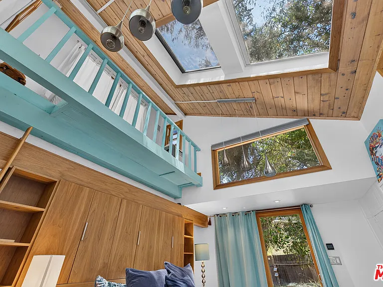 1738 Topanga Skyline Dr — Photo 49