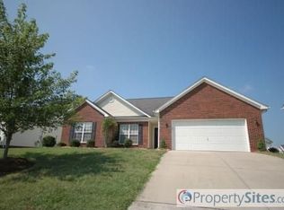 10820 Wyndham Pointe Dr, Charlotte, NC 28213