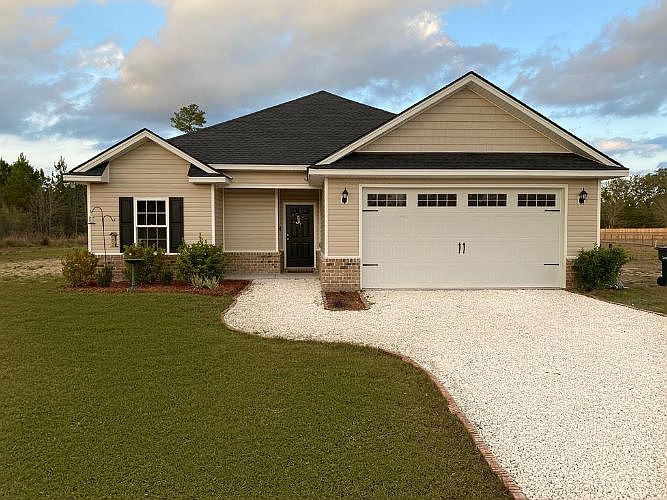 1st image of 36 Baggs Cir Se