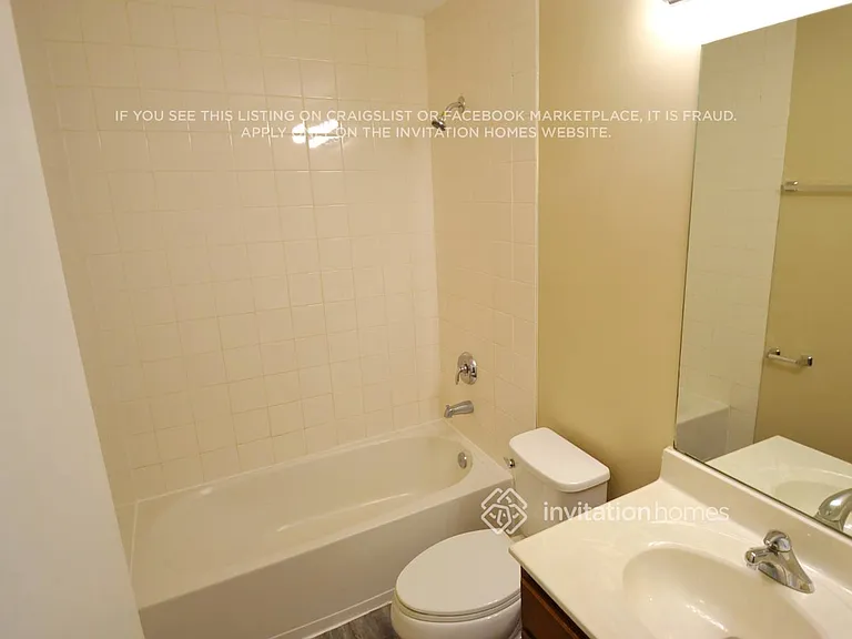 940 Sandlewood Ct — Photo 16