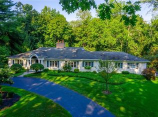 25 Knollwood Dr, Rochester, NY 14618