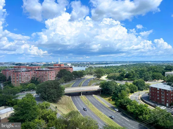 1600 N Oak St APT 1115, Arlington, VA 22209