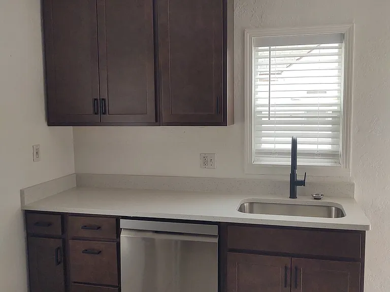 7794 S Pioneer St — Photo 3