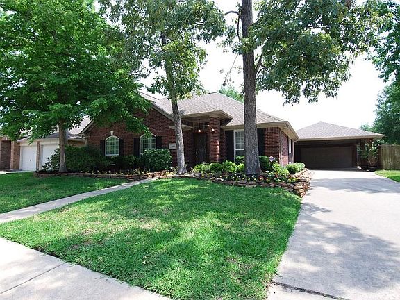 2nd image of 26888 Palace Pines Dr