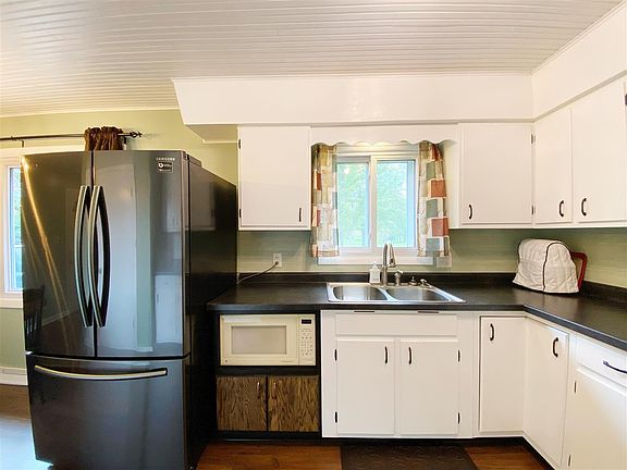 5th image of N6119 Schraven Cir