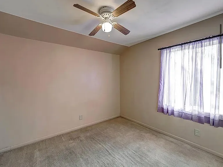1009 Apache Dr — Photo 6