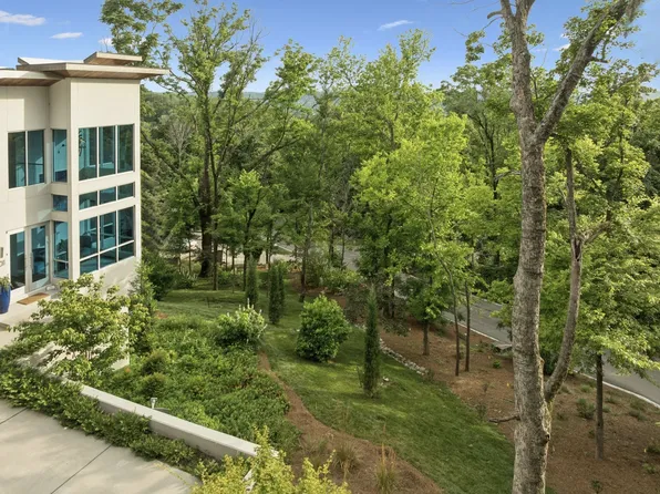 1701 Woodsong Dr, Brentwood, TN 37027
