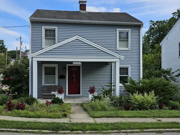 2052 New Linden Rd, Newport, KY 41071