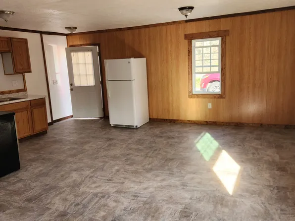 399 Whistler Rd #1, Hooversville, PA 15936