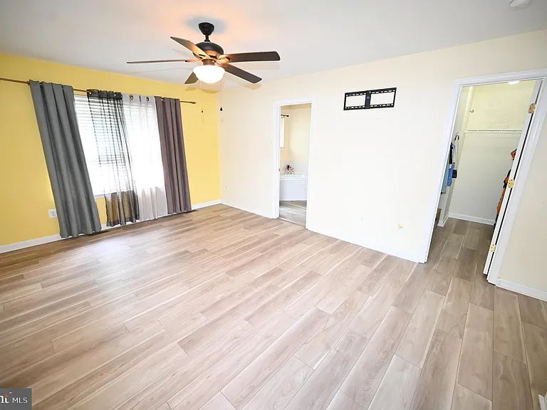 9172 Granite Ct — Photo 30
