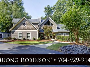 223 Whippoorwill Rd, Mooresville, NC 28117