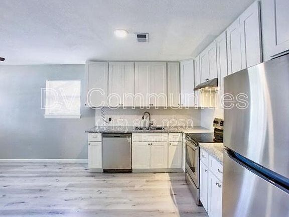 4th image of 2107 Lamar Dr #B