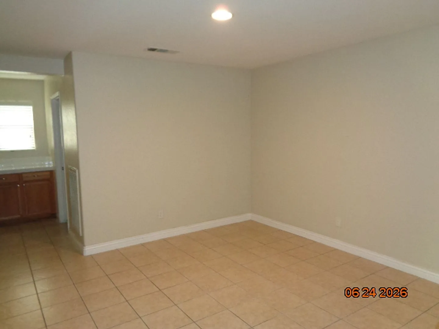 Large West Lancaster 2 Story Built in 2004 with 3638 sq. ft. — Photo 3