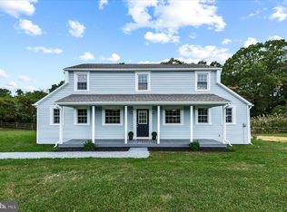 5001 Coles Point Rd, Hague, VA 22469