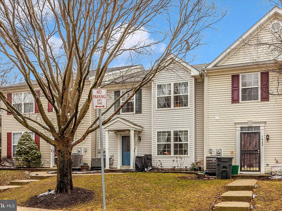 1st image of 1425 Jay Rd #36