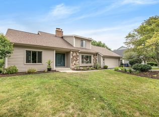 2651 Glencairin Dr NW, Grand Rapids, MI