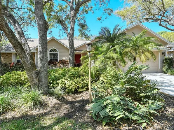 826 Hampton Wood Ct, Sarasota, FL 34232