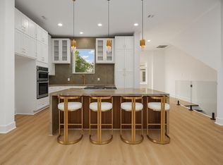 1413 Stanford St, Houston, TX 77019