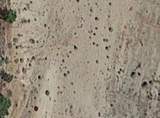 23387 Sequoia St, Apple Valley, CA 92308