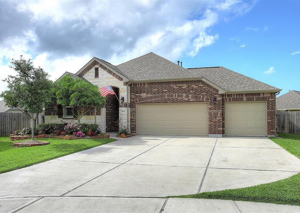 1st image of 1420 Travis Bluff Ct