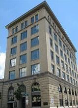 200 Main St #402