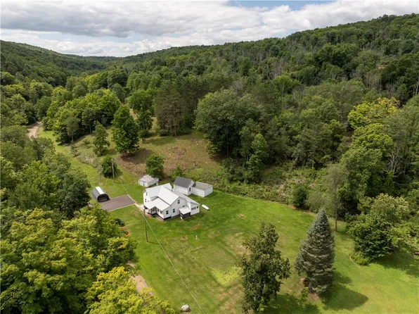 6961 Wilbur Rd, Bath, NY 14810