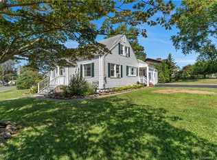 66 Burroughs Rd, Fairfield, CT 06824