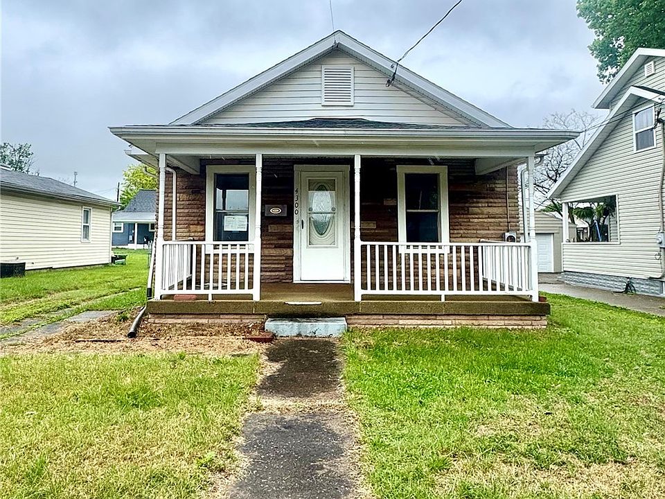 1st image of 4300 7th Ave
