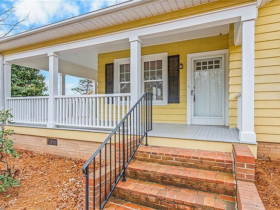 4th image of 4450 Rock Hill Rd