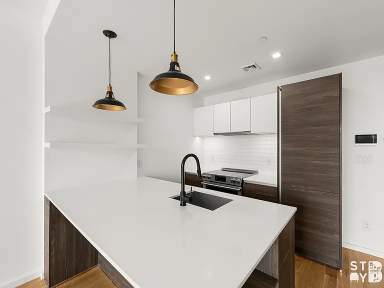 610 Myrtle Ave #6A — Photo 4
