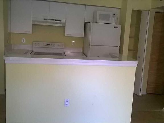 3rd image of 4847 Via Palm Lake #1020