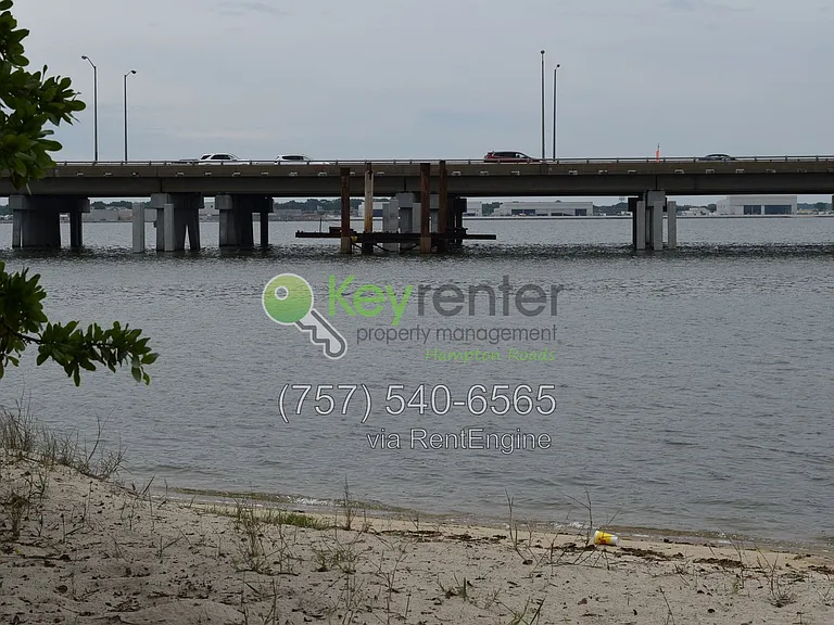 925 Little Bay Ave #B1 — Photo 28