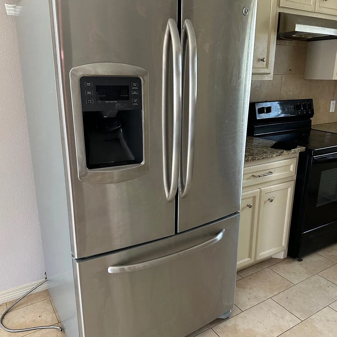 3 bed, 2.5 bath, 1489 sqft, $1,595 — Photo 4