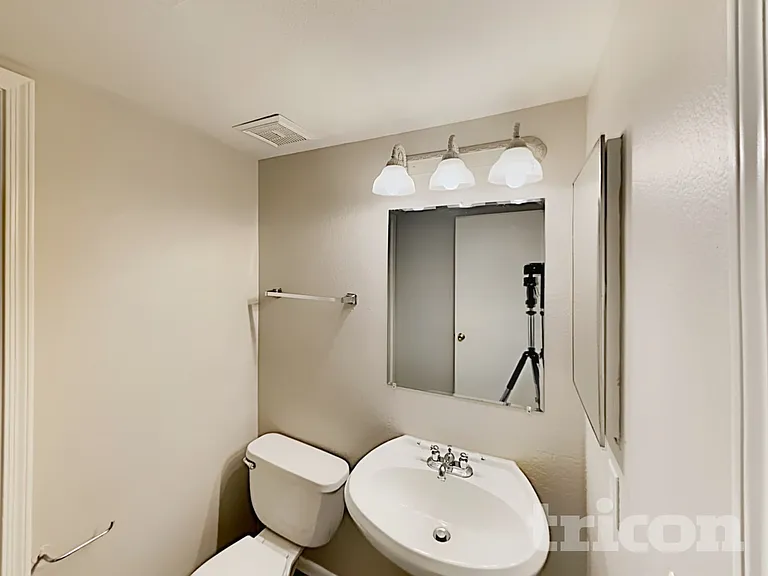 6604 E Fairbrook St — Photo 13