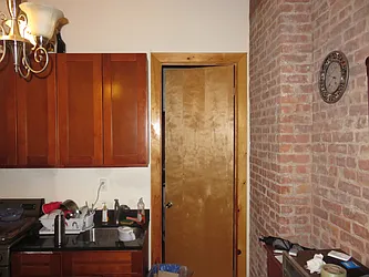 Rented by Rennit Inc.