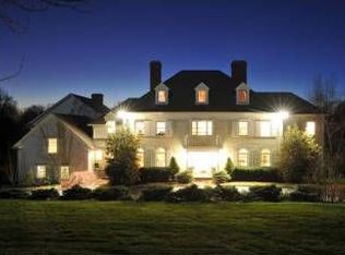 1054 Oenoke Ridge Rd, New Canaan, CT 06840