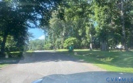2nd image of 2512 Mountain View Rd
