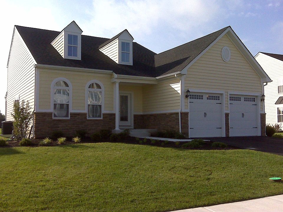 1st image of 19353 Mersey Dr