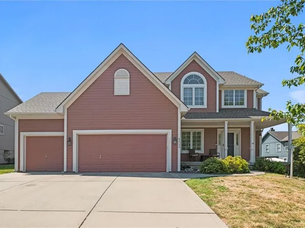 2525 SW 10th Ter, Lees Summit, MO 64081