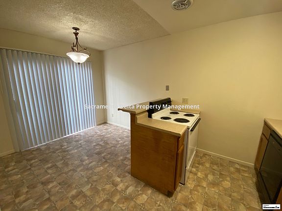 3rd image of 2021 17th St APT 3