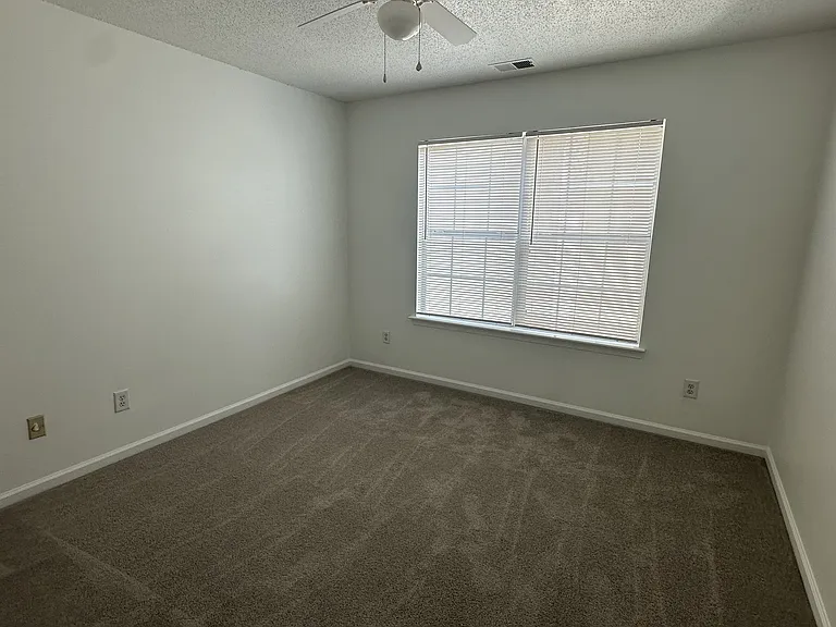 4 Marigold Ln — Photo 15
