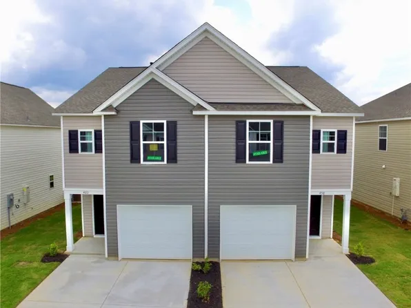 460 Seaborn Cir, Pendleton, SC 29670